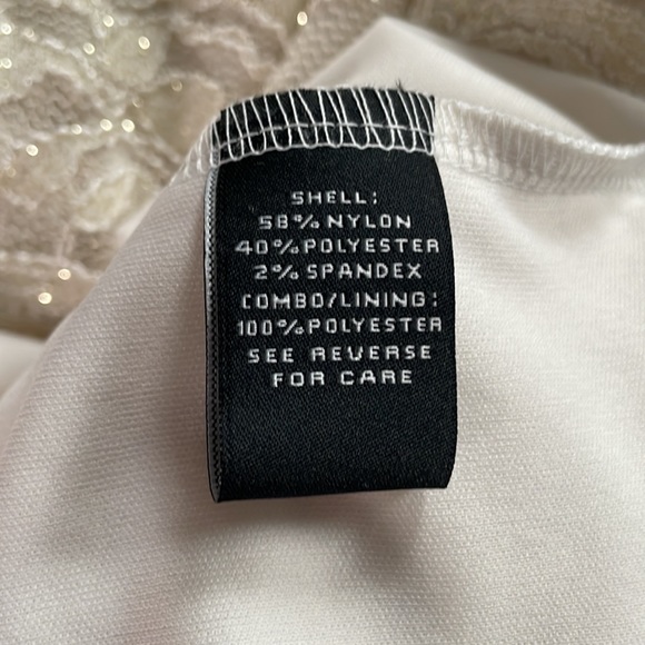 S.Levine Ivory Lace dress - Picture 5 of 6